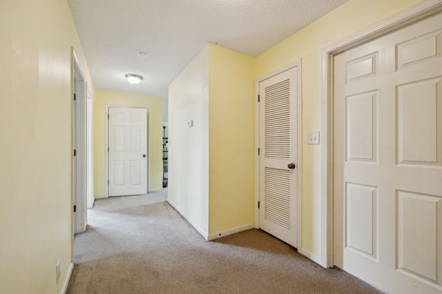 1221 Shorehaven Dr, Clarksville, TN 37042