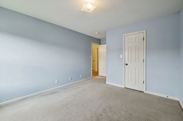 1221 Shorehaven Dr, Clarksville, TN 37042
