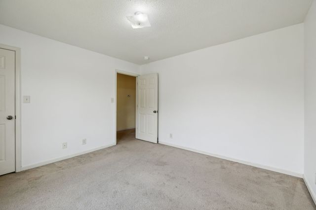 1221 Shorehaven Dr, Clarksville, TN 37042