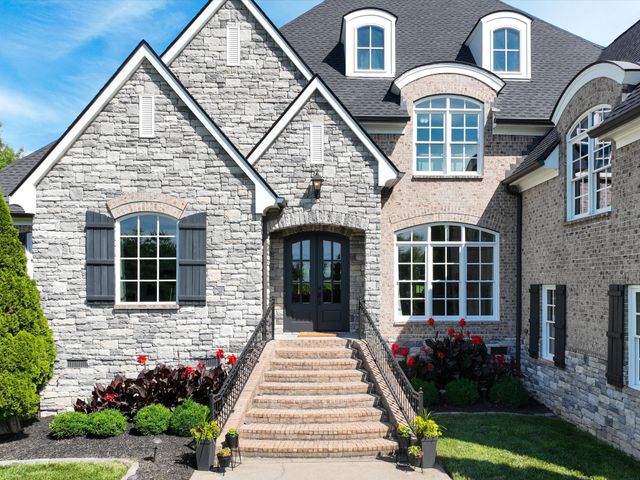 2505 Grey Cliff Ct, Franklin, TN 37064