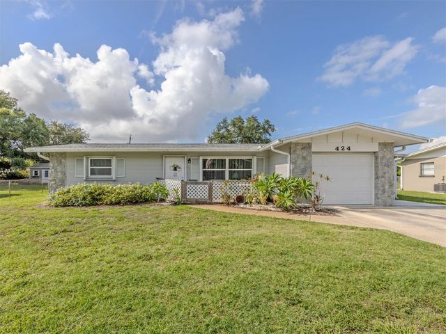 424 CENTER ROAD, Venice, FL 34285