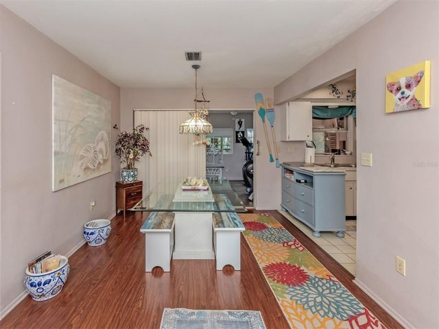 424 CENTER ROAD, Venice, FL 34285