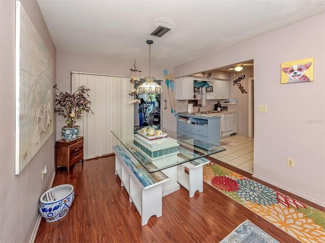 424 CENTER ROAD, Venice, FL 34285