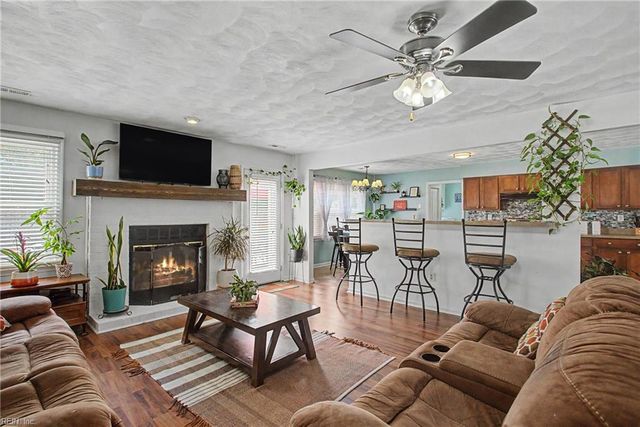 1024 Red Mill BLVD, Virginia Beach, VA 23454