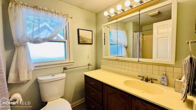 813 N Ball Street, Owosso, MI 48867