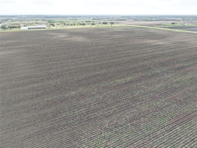 14292 Hwy 90 Alt, East Bernard, TX 77435