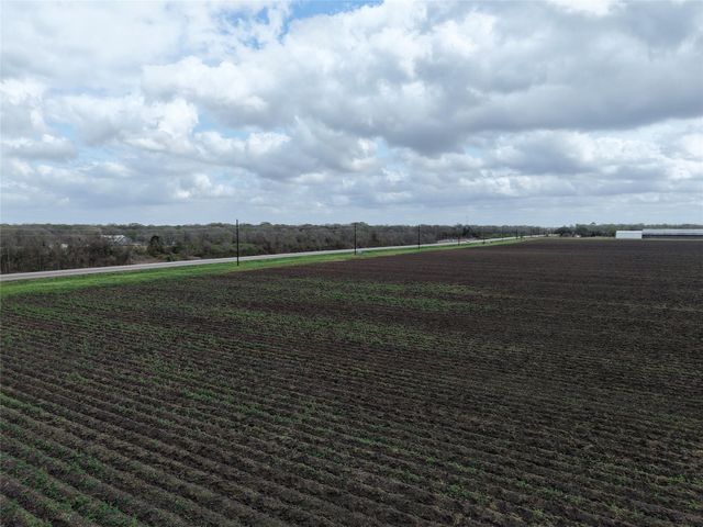 14292 Hwy 90 Alt, East Bernard, TX 77435