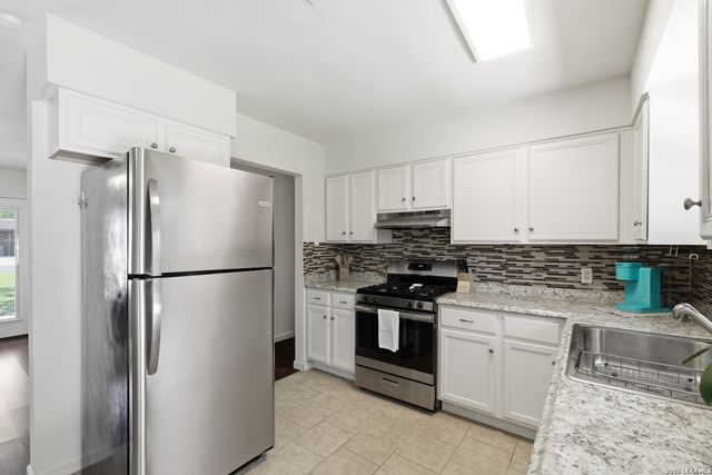 6707 Pear Tree, San Antonio, TX 78218