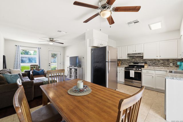 6707 Pear Tree, San Antonio, TX 78218