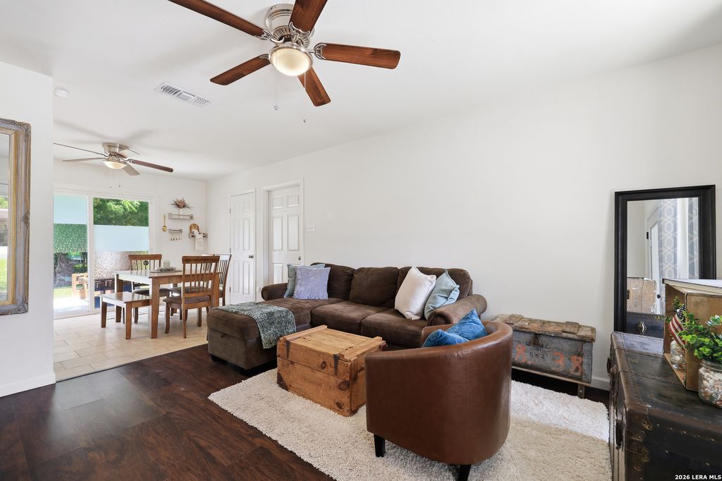 6707 Pear Tree, San Antonio, TX 78218