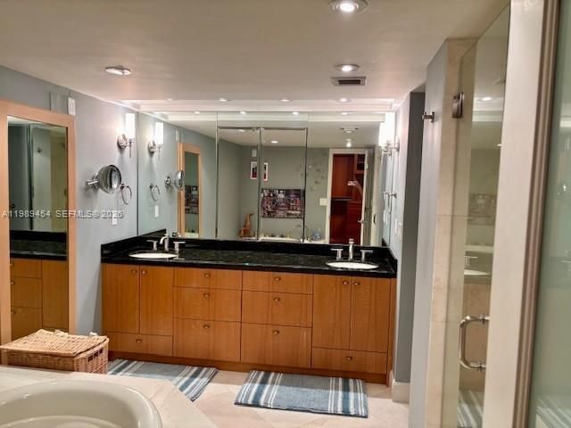 1111 Crandon Blvd C902, Key Biscayne, FL 33149