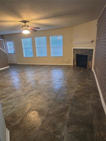 12418 Greencanyon Drive, Houston, TX 77044