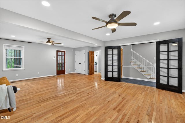 829 Sandlewood Drive, Durham, NC 27712