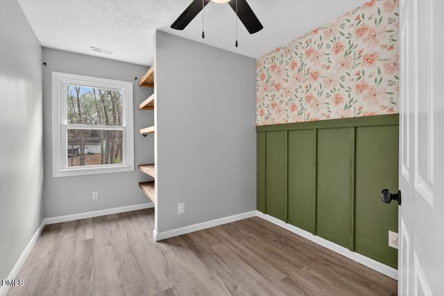 829 Sandlewood Drive, Durham, NC 27712