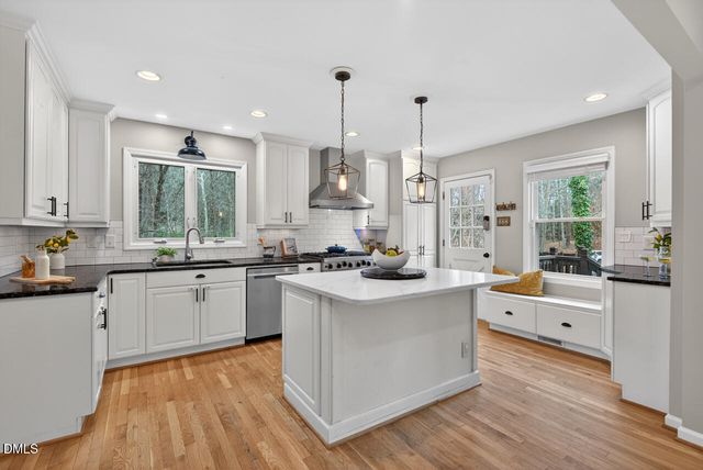 829 Sandlewood Drive, Durham, NC 27712