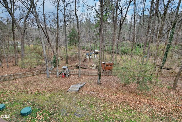 829 Sandlewood Drive, Durham, NC 27712