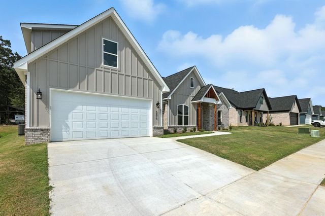 4814 Coronell Way, Alexander, AR 72002