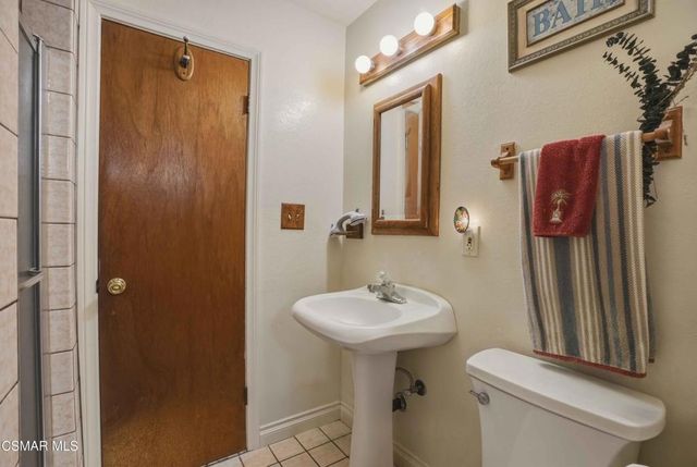 558 E Hemlock Street, Oxnard, CA 93033