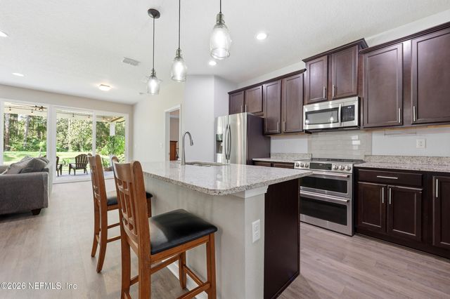 7598 BIRDIES Road, Jacksonville, FL 32256