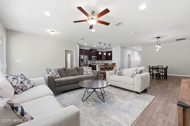 7598 BIRDIES Road, Jacksonville, FL 32256