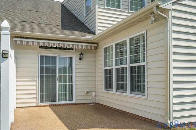 8073 Tippling House Dr, Mechanicsville, VA 23111