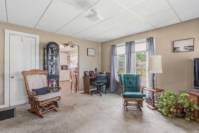 399 Commercial Street, Roanoke, IN 46793