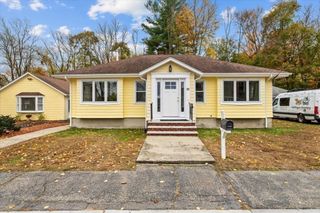 17 Holbrook Ave, North Attleboro, MA 02760