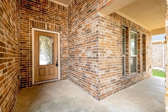 1024 Lake Hollow Drive, Little Elm, TX 75068