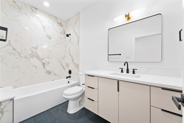 131 Lakeshore Lane, Glenn Heights, TX 75154