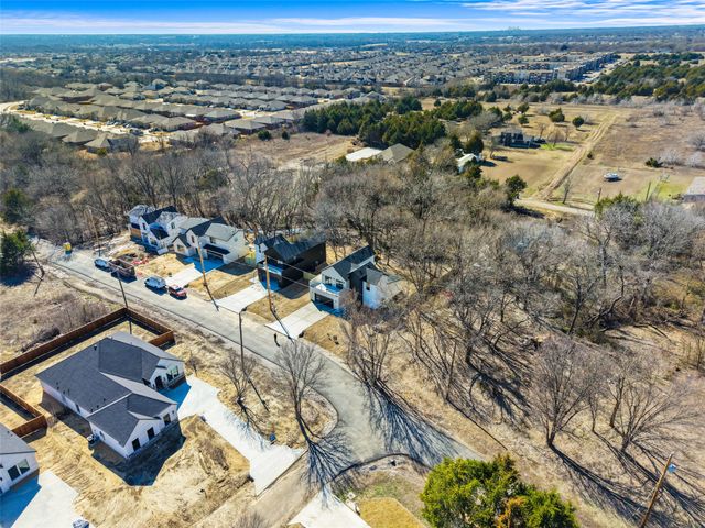 131 Lakeshore Lane, Glenn Heights, TX 75154