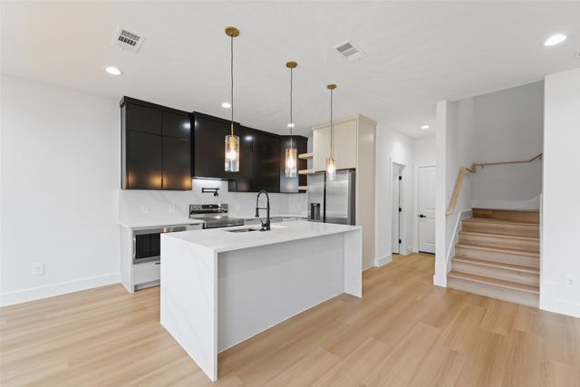 131 Lakeshore Lane, Glenn Heights, TX 75154