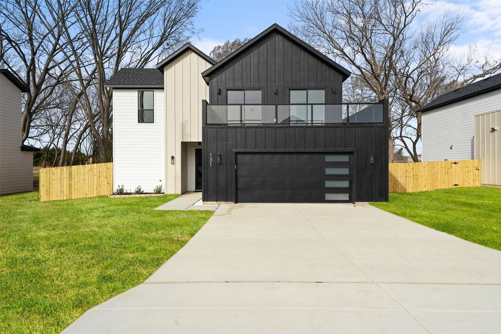 131 Lakeshore Lane, Glenn Heights, TX 75154