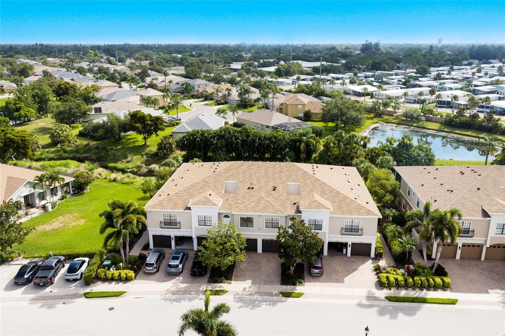 Image 2 of property listing at 7258 HAMILTON ROAD, Bradenton, FL 34209