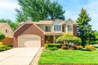 22006 Cherrywood Road, Woodhaven, MI 48183