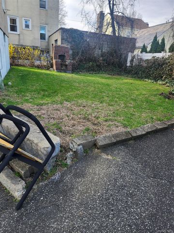 129 Hillside Avenue, Mount Vernon, NY 10553