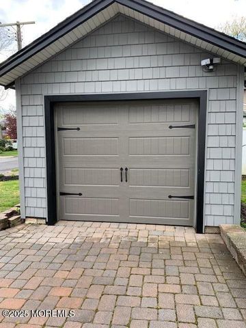 522 Laurel Avenue, West Allenhurst, NJ 07711