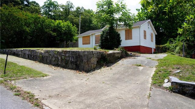 2186 Tiger Flowers Drive NW, Atlanta, GA 30314