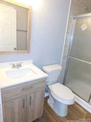 417 E HUFF AVE, San Antonio, TX 78214