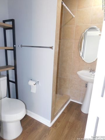 417 E HUFF AVE, San Antonio, TX 78214