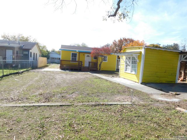 417 E HUFF AVE, San Antonio, TX 78214