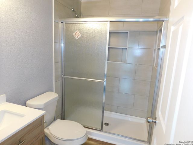 417 E HUFF AVE, San Antonio, TX 78214