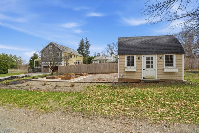 2269 East Main Road, Portsmouth, RI 02871