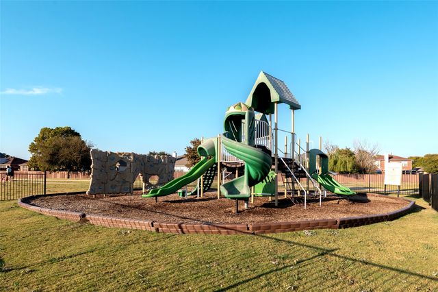 3094 Chillingham Drive, Forney, TX 75126