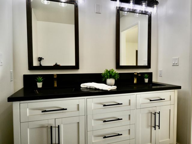 12649 Mayflower Dr, Nevada City, CA 95959