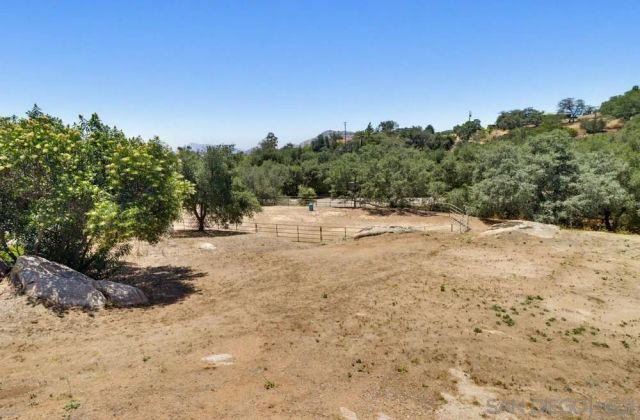 20530 Cinnamon Drive, Jamul, CA 91935