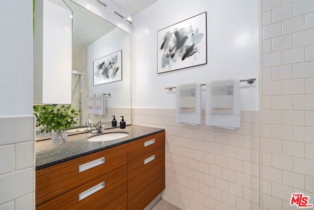 738 S Los Angeles Street 305, Los Angeles, CA 90014