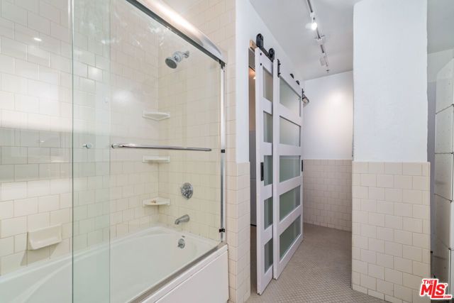 738 S Los Angeles Street 305, Los Angeles, CA 90014