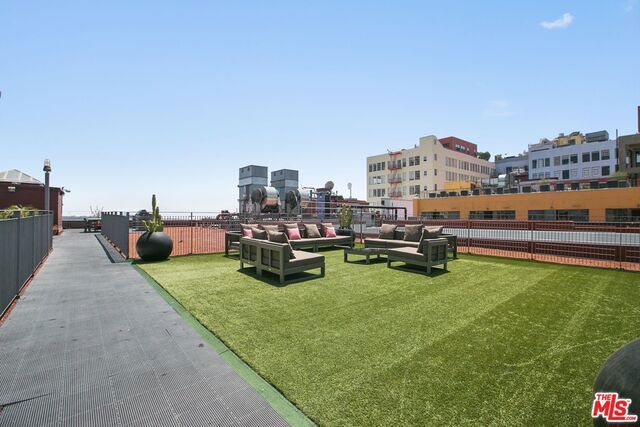 738 S Los Angeles Street 305, Los Angeles, CA 90014