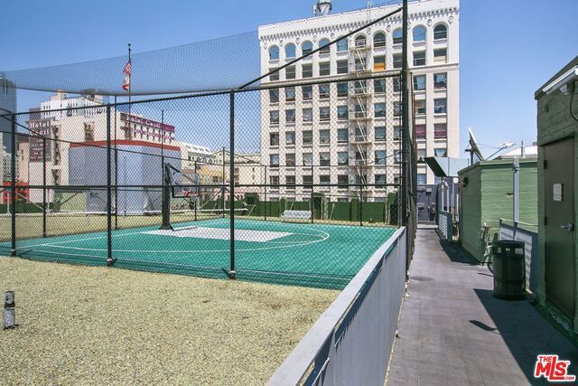 738 S Los Angeles Street 305, Los Angeles, CA 90014