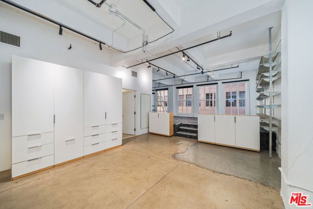 738 S Los Angeles Street 305, Los Angeles, CA 90014